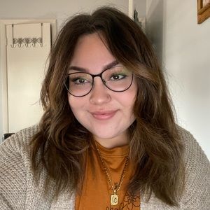 Meet your Posher, Ruth